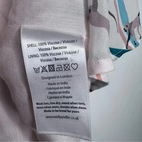 Emily and Fin ModCloth Monkey Around Town Blouse Size Large - Picture 4 of 11